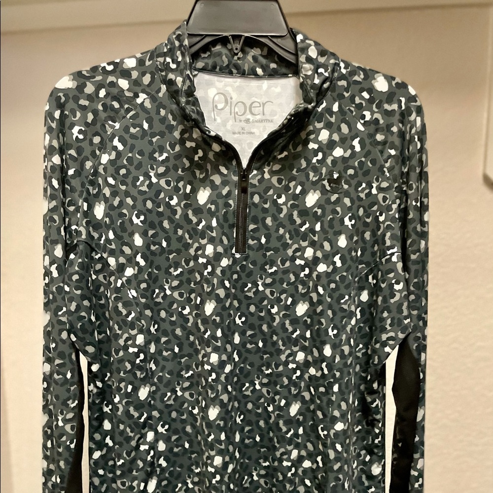 Piper SmartPak Equestrian Sun Shirt leopard Grey XL